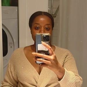 Meet your Posher, Marie-laure